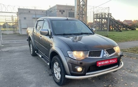 Mitsubishi L200 IV рестайлинг, 2010 год, 1 560 000 рублей, 5 фотография