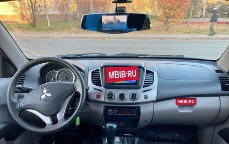 Mitsubishi L200 IV рестайлинг, 2010 год, 1 560 000 рублей, 14 фотография