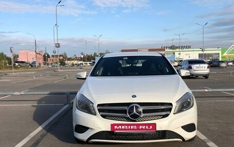 Mercedes-Benz A-Класс, 2013 год, 1 750 000 рублей, 2 фотография