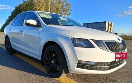 Skoda Octavia, 2017 год, 1 792 000 рублей, 3 фотография