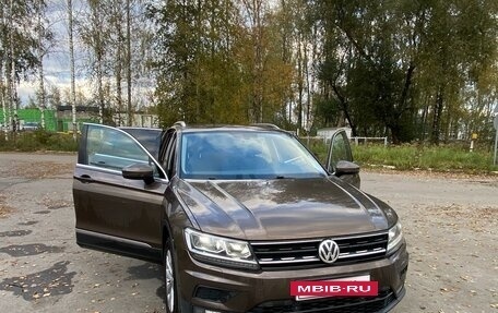 Volkswagen Tiguan II, 2017 год, 2 300 000 рублей, 7 фотография