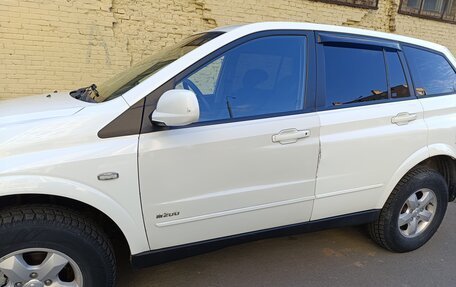 SsangYong Kyron I, 2011 год, 900 000 рублей, 11 фотография