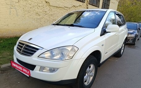 SsangYong Kyron I, 2011 год, 900 000 рублей, 3 фотография