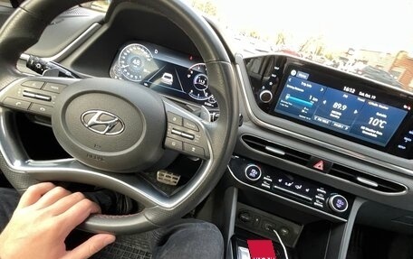 Hyundai Sonata VIII, 2020 год, 2 500 000 рублей, 10 фотография