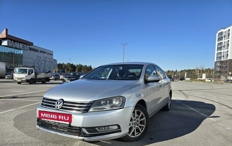 Volkswagen Passat B7, 2011 год, 950 000 рублей, 6 фотография