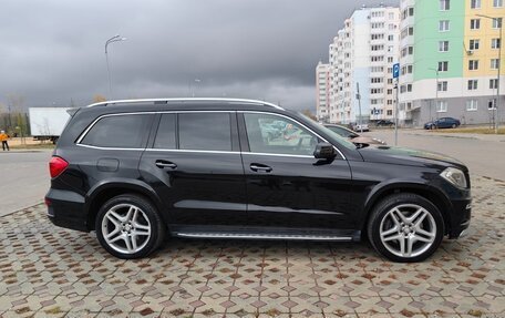 Mercedes-Benz GL-Класс, 2014 год, 2 950 000 рублей, 3 фотография