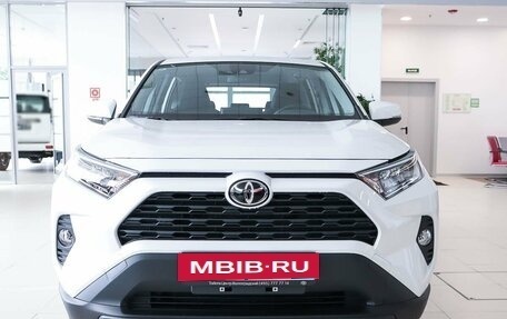 Toyota RAV4, 2024 год, 4 210 000 рублей, 8 фотография