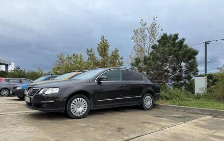 Volkswagen Passat B6, 2005 год, 700 000 рублей, 18 фотография