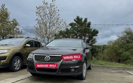 Volkswagen Passat B6, 2005 год, 700 000 рублей, 19 фотография