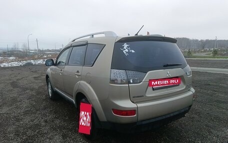 Mitsubishi Outlander III рестайлинг 3, 2008 год, 1 130 000 рублей, 5 фотография