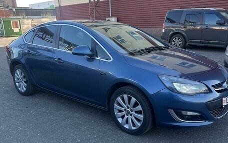 Opel Astra J, 2014 год, 1 050 000 рублей, 2 фотография