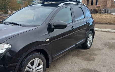 Nissan Qashqai+2 I, 2012 год, 1 300 000 рублей, 3 фотография