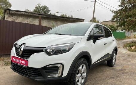 Renault Kaptur I рестайлинг, 2018 год, 1 570 000 рублей, 1 фотография