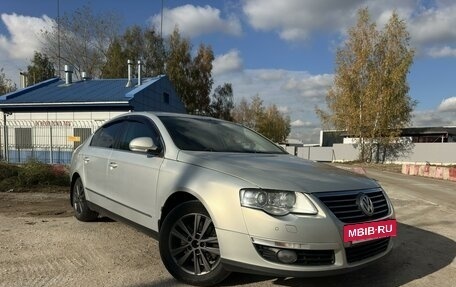 Volkswagen Passat B6, 2010 год, 580 000 рублей, 2 фотография