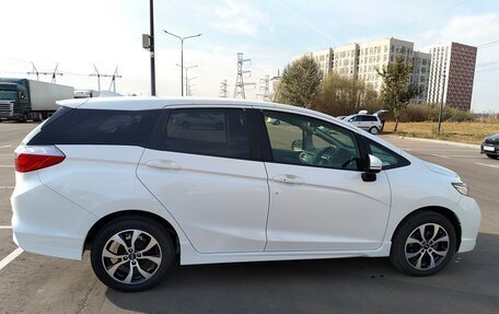 Honda Shuttle II, 2015 год, 1 600 000 рублей, 15 фотография