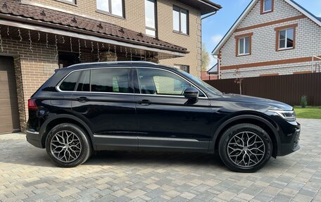 Volkswagen Tiguan II, 2021 год, 3 250 000 рублей, 3 фотография