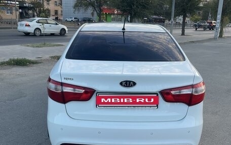 KIA Rio III рестайлинг, 2011 год, 915 000 рублей, 6 фотография