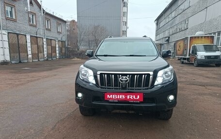 Toyota Land Cruiser Prado 150 рестайлинг 2, 2011 год, 3 070 000 рублей, 4 фотография