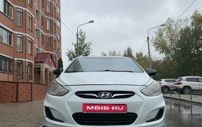 Hyundai Solaris II рестайлинг, 2013 год, 450 000 рублей, 1 фотография