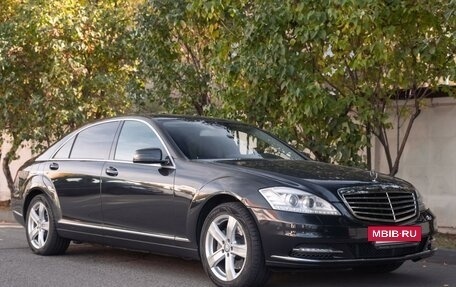 Mercedes-Benz S-Класс, 2012 год, 2 930 000 рублей, 19 фотография