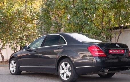 Mercedes-Benz S-Класс, 2012 год, 2 930 000 рублей, 4 фотография