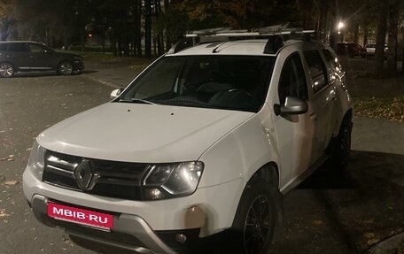 Renault Duster I рестайлинг, 2017 год, 1 100 000 рублей, 2 фотография