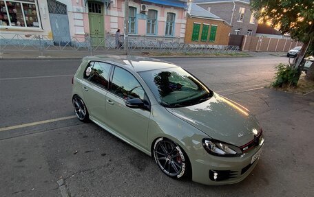 Volkswagen Golf GTI VII, 2010 год, 2 150 000 рублей, 11 фотография