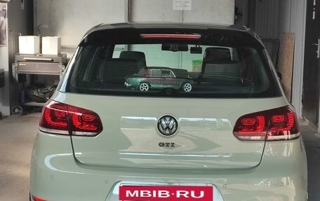 Volkswagen Golf GTI VII, 2010 год, 2 150 000 рублей, 12 фотография