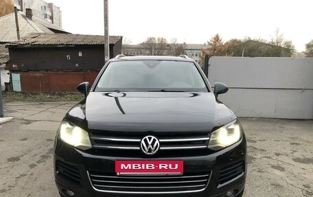 Volkswagen Touareg III, 2010 год, 2 230 000 рублей, 2 фотография