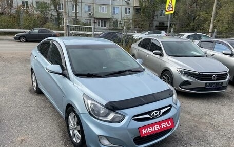 Hyundai Solaris II рестайлинг, 2012 год, 1 070 000 рублей, 11 фотография