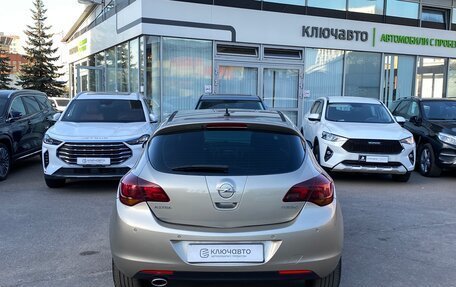 Opel Astra J, 2011 год, 970 000 рублей, 5 фотография