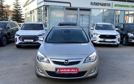 Opel Astra J, 2011 год, 970 000 рублей, 2 фотография