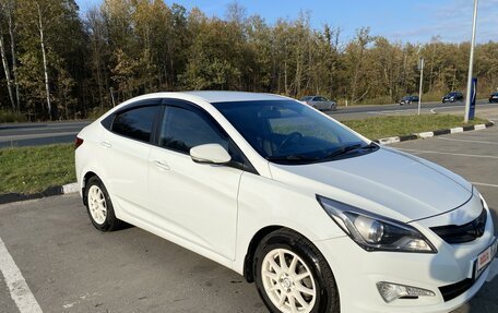 Hyundai Solaris II рестайлинг, 2016 год, 1 050 000 рублей, 2 фотография