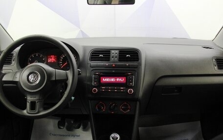 Volkswagen Polo VI (EU Market), 2011 год, 665 000 рублей, 16 фотография