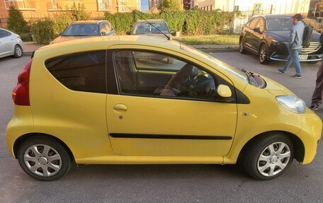 Peugeot 107 I рестайлинг, 2011 год, 520 000 рублей, 12 фотография