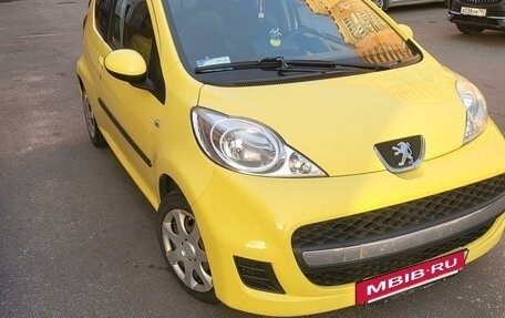 Peugeot 107 I рестайлинг, 2011 год, 520 000 рублей, 7 фотография