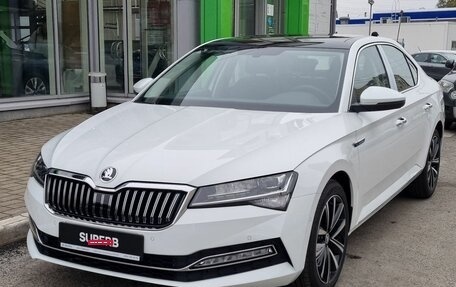 Skoda Superb III рестайлинг, 2024 год, 3 890 000 рублей, 7 фотография