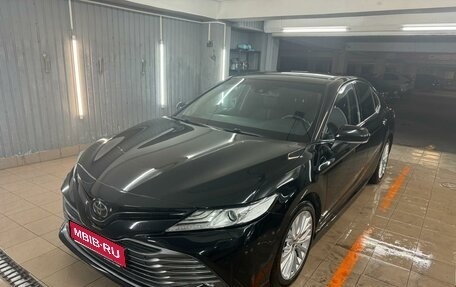 Toyota Camry, 2019 год, 3 100 000 рублей, 1 фотография