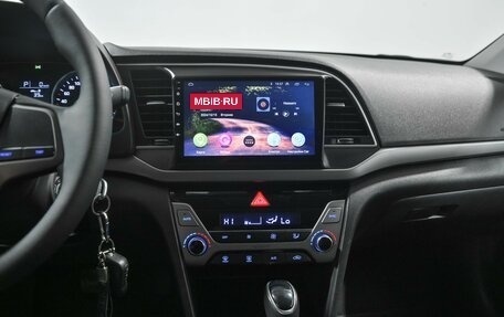 Hyundai Elantra VI рестайлинг, 2017 год, 1 349 000 рублей, 4 фотография