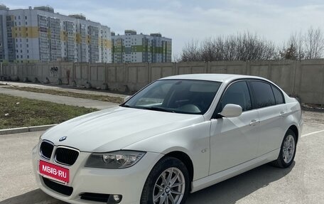 BMW 3 серия, 2010 год, 1 300 000 рублей, 2 фотография