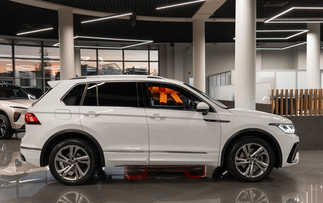 Volkswagen Tiguan II, 2021 год, 3 840 000 рублей, 8 фотография