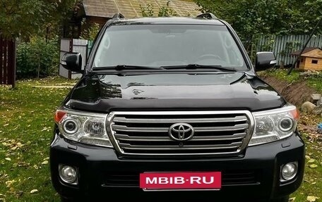 Toyota Land Cruiser 200, 2013 год, 3 900 000 рублей, 31 фотография