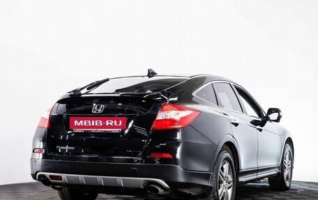 Honda Crosstour I рестайлинг, 2014 год, 2 175 000 рублей, 6 фотография