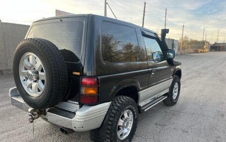 Mitsubishi Pajero III рестайлинг, 1991 год, 750 000 рублей, 5 фотография