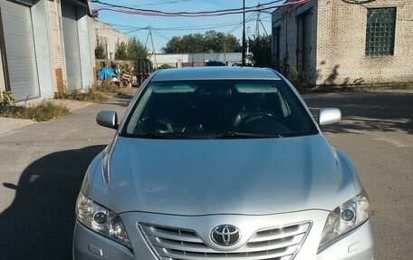 Toyota Camry, 2008 год, 1 050 000 рублей, 17 фотография