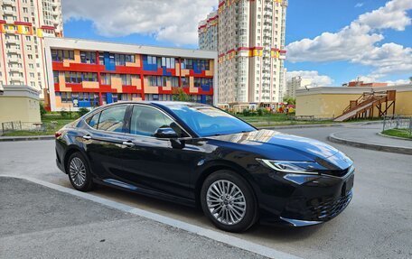 Toyota Camry, 2024 год, 4 250 000 рублей, 4 фотография