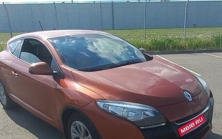 Renault Megane III, 2012 год, 880 000 рублей, 4 фотография