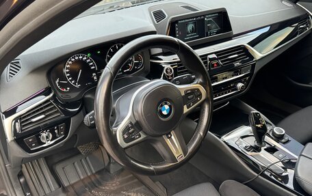 BMW 5 серия, 2018 год, 3 000 000 рублей, 11 фотография