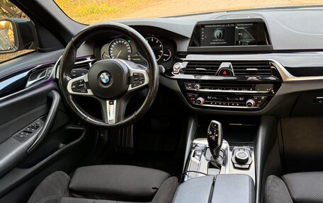 BMW 5 серия, 2018 год, 3 000 000 рублей, 14 фотография