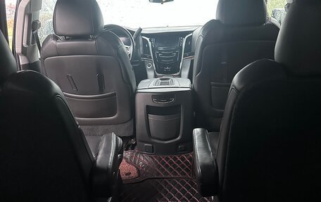 Cadillac Escalade IV, 2017 год, 4 650 000 рублей, 7 фотография